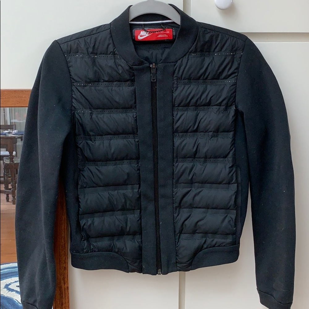 Nike puffy jacket